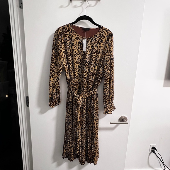 J. Crew Long-sleeve pleated dress in leopard - 2 - NWT - Picture 1 of 4